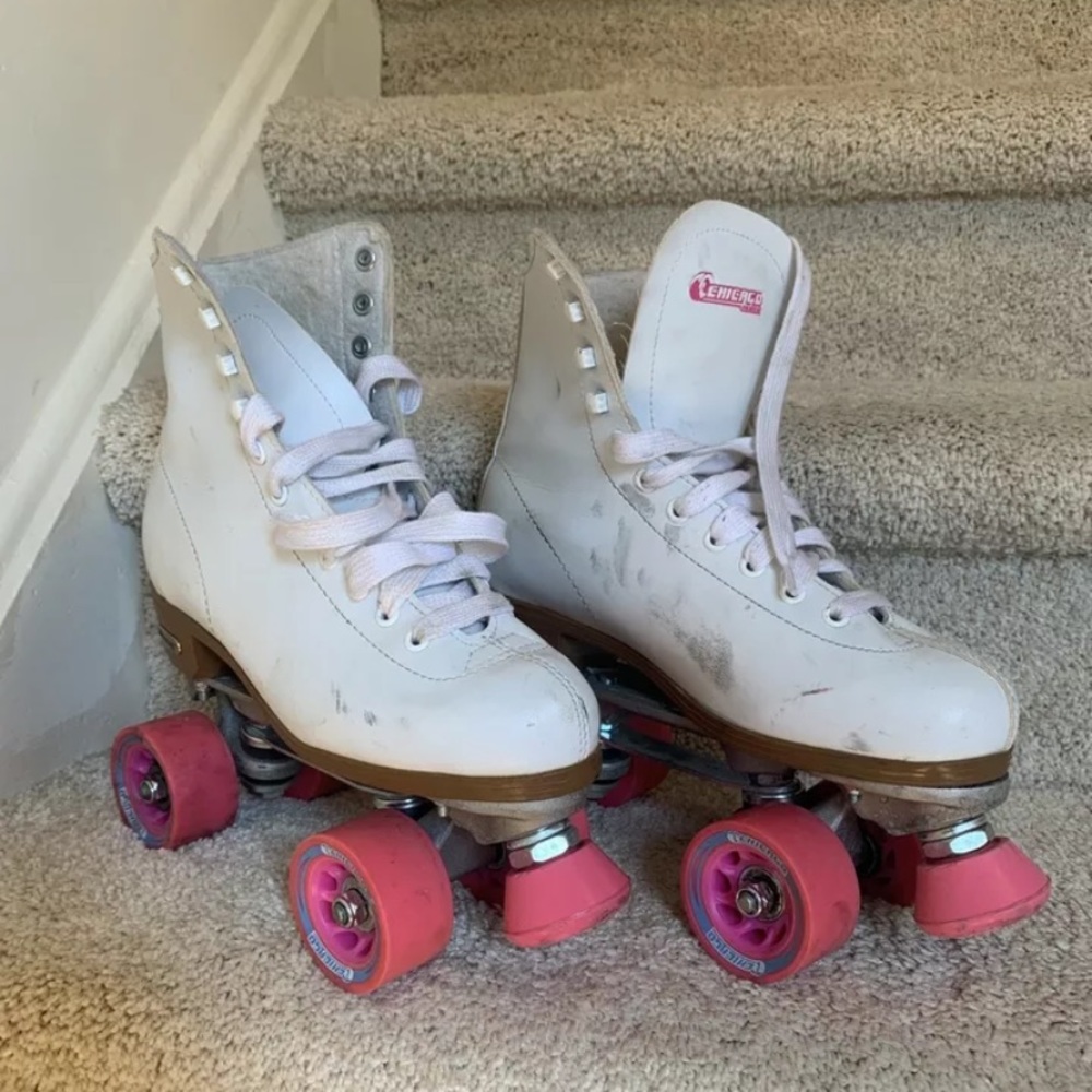 Women’s roller skates